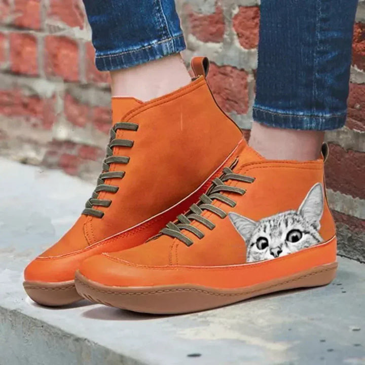 Auve⢠| Leather ankle boots for cat lovers