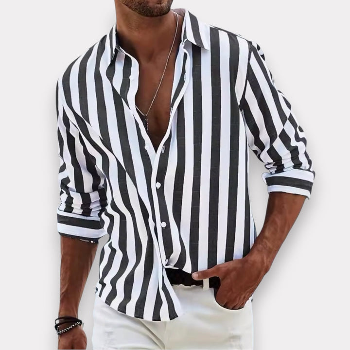 VICTOR™ -  Button-Up