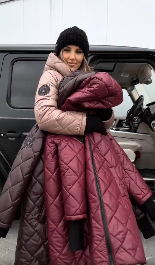Luna | Elegant quilted down jacket with a hood